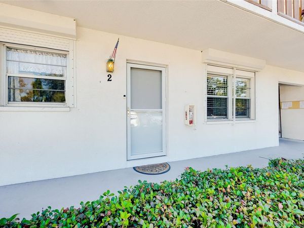 1 QUAILS RUN BOULEVARD, Unit 2, ENGLEWOOD, FL 34223