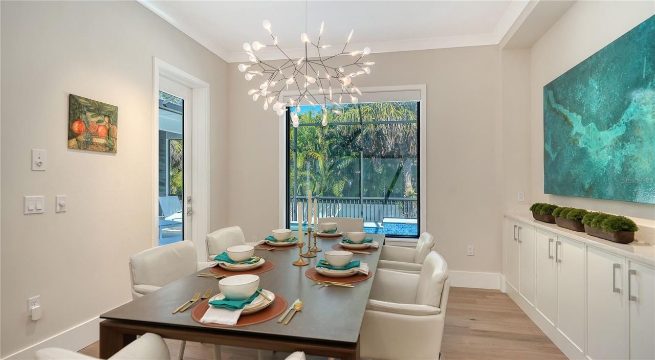 575 S Spoonbill Drive, Sarasota, FL 34236 Photo