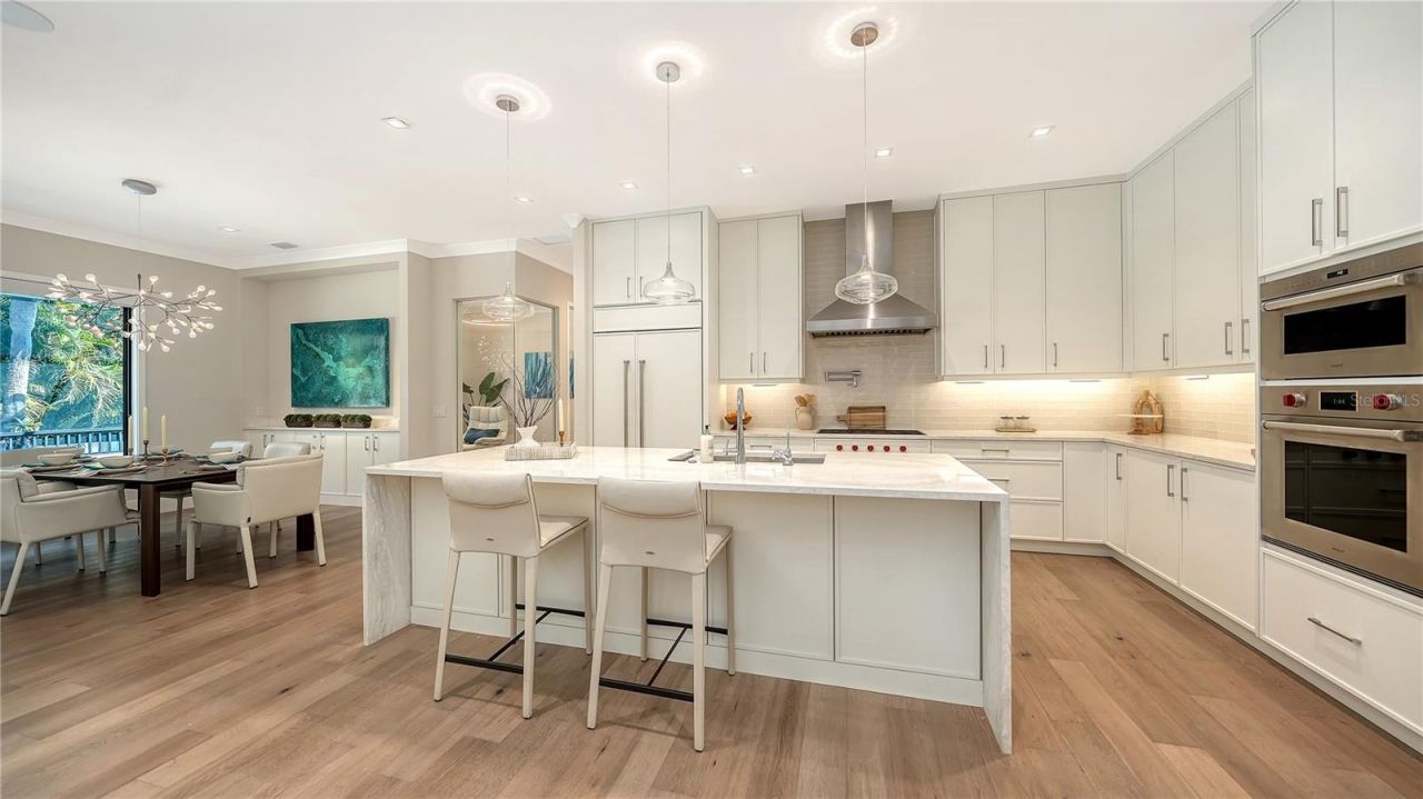 575 S Spoonbill Drive, Sarasota, FL 34236 Photo