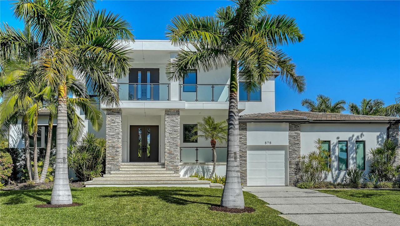 575 S Spoonbill Drive, Sarasota, FL 34236 Photo