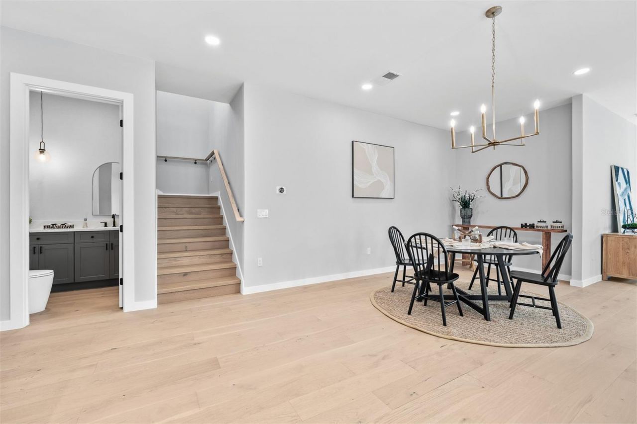 22 E Steele Street, Orlando, FL 32804 Photo