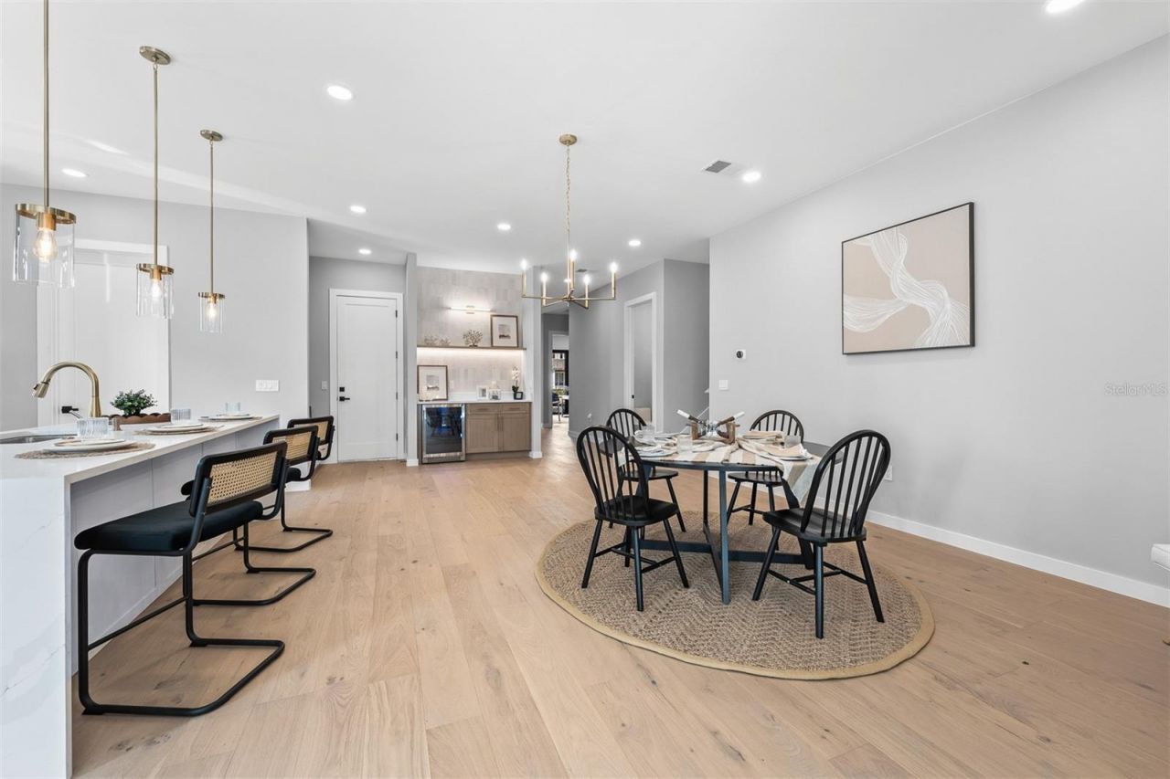 22 E Steele Street, Orlando, FL 32804 Photo