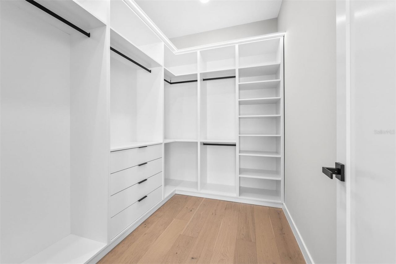 22 E Steele Street, Orlando, FL 32804 Photo