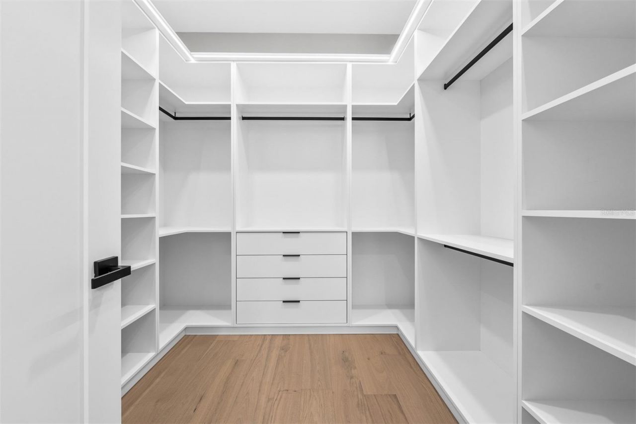 22 E Steele Street, Orlando, FL 32804 Photo