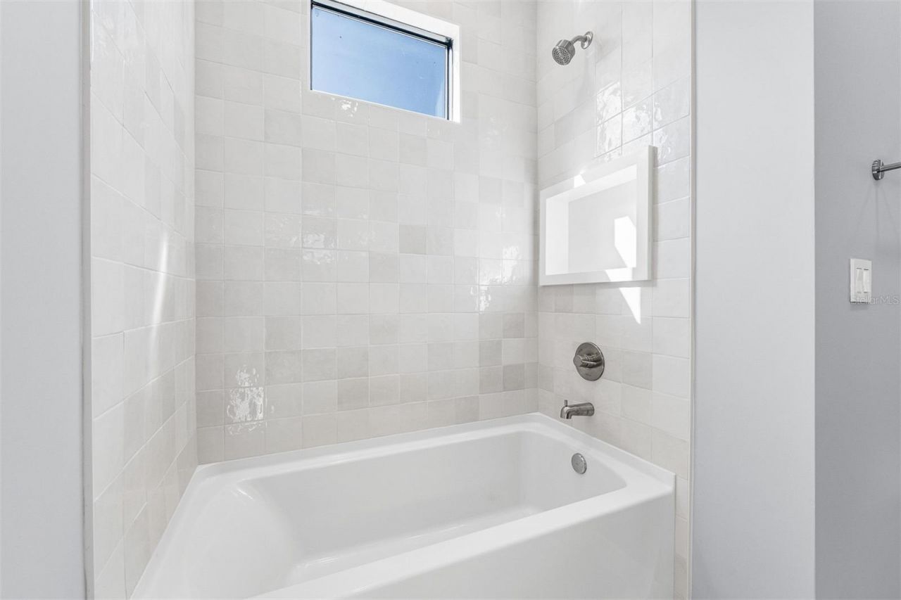 22 E Steele Street, Orlando, FL 32804 Photo