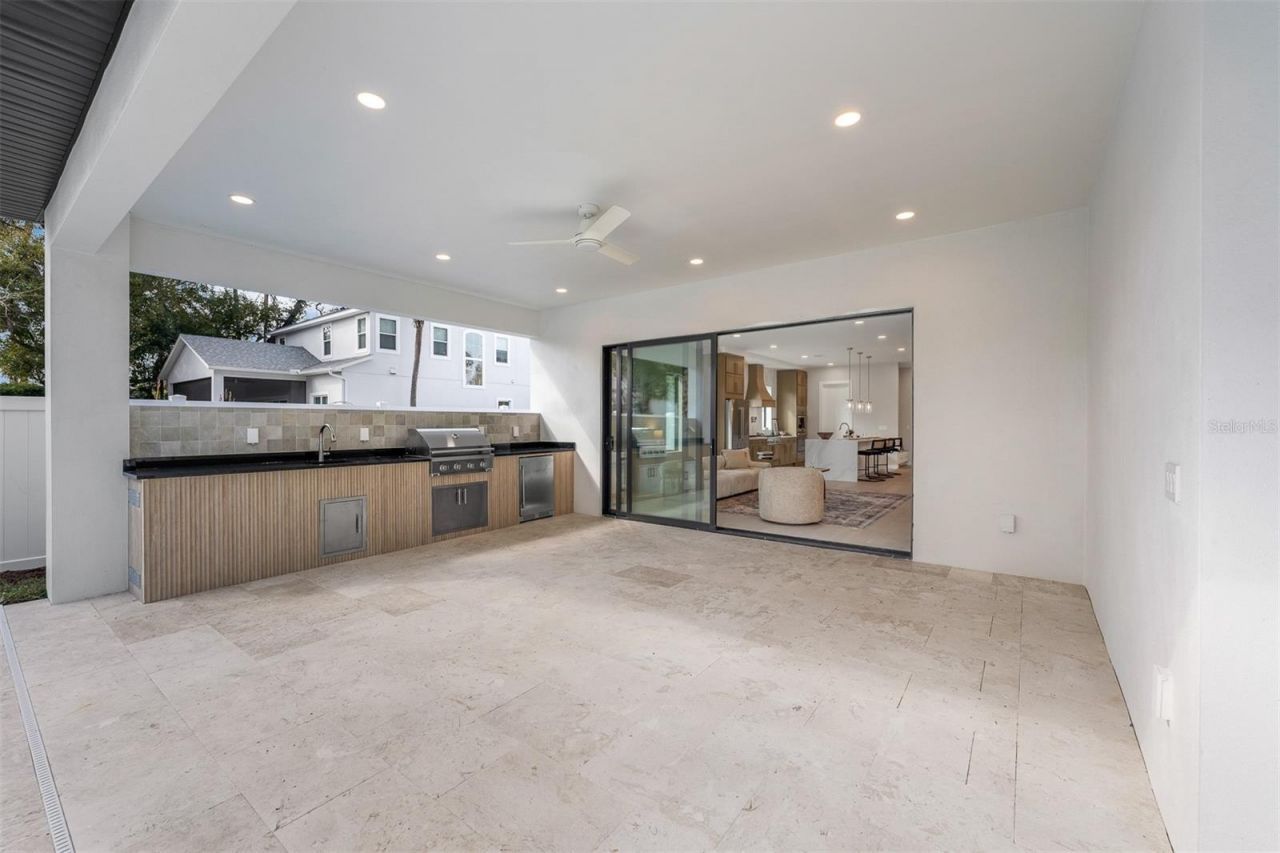 22 E Steele Street, Orlando, FL 32804 Photo