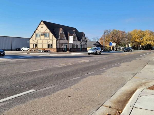 400 Parker Avenue W, Dassel, MN 55325