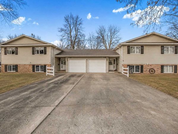 726 Hassan Street SE, Hutchinson, MN 55350