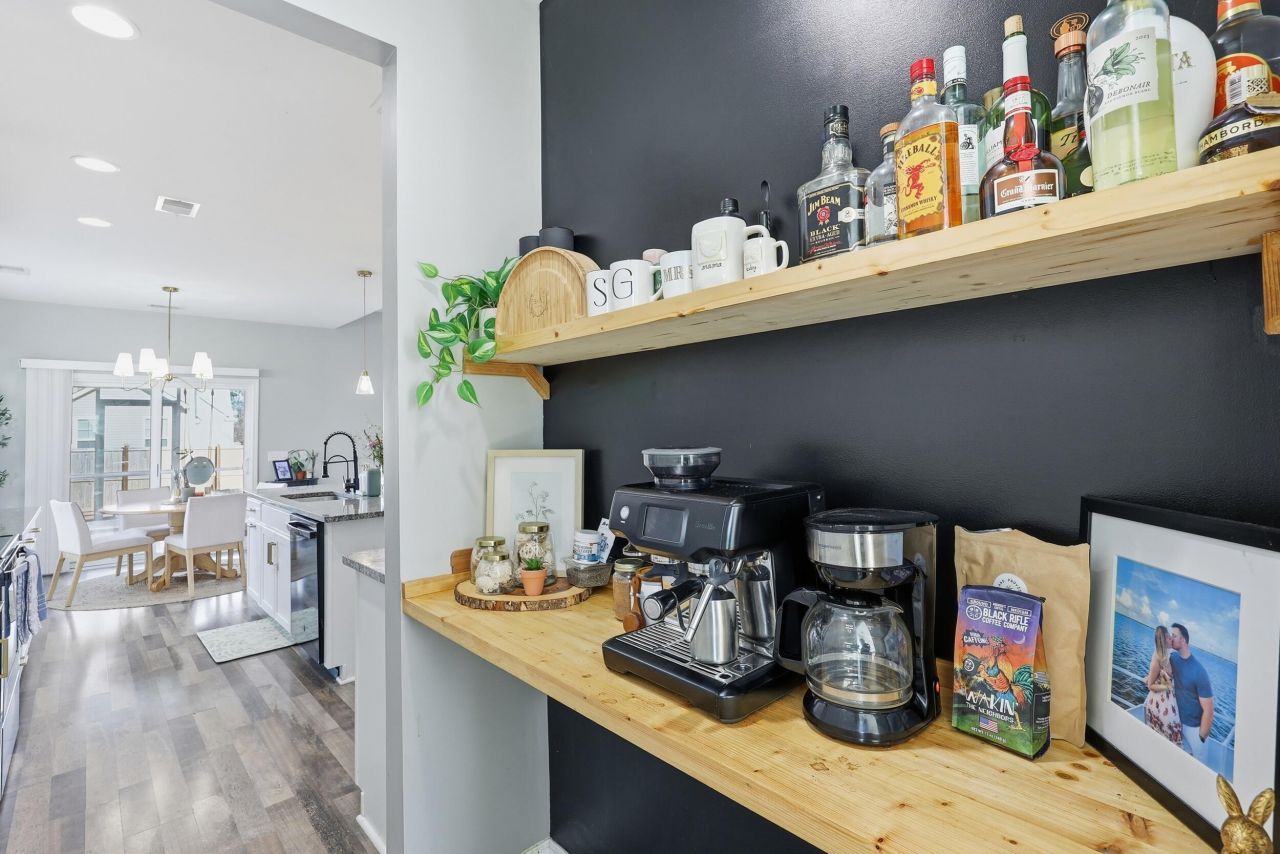 1349 Hermitage Lane Photo 19