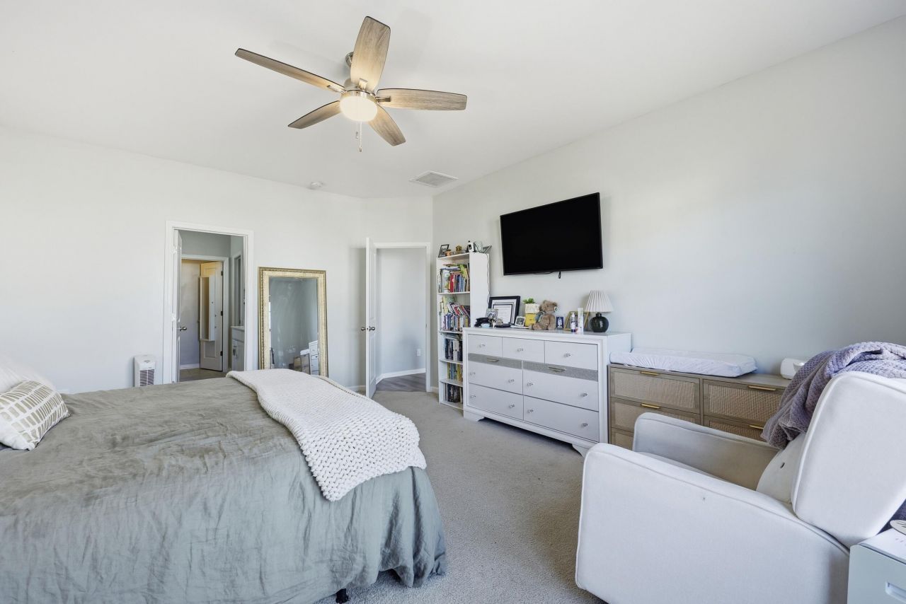 1349 Hermitage Lane Photo 22