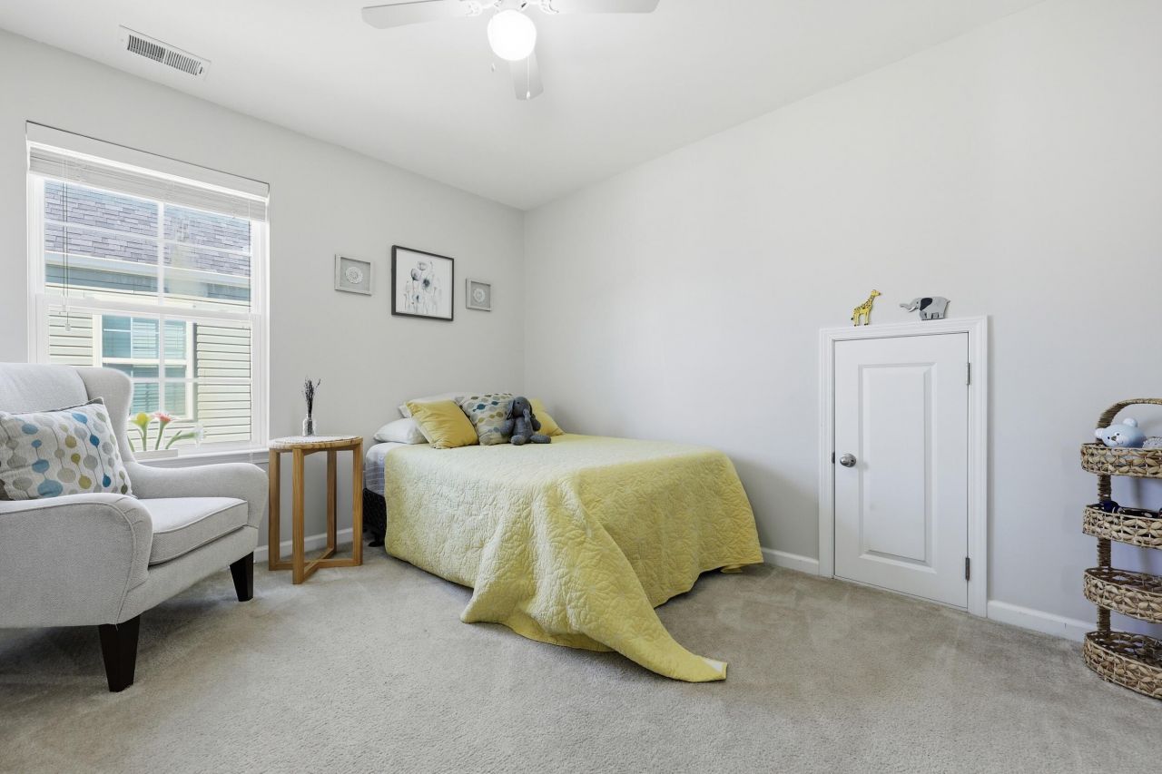 1349 Hermitage Lane Photo 30