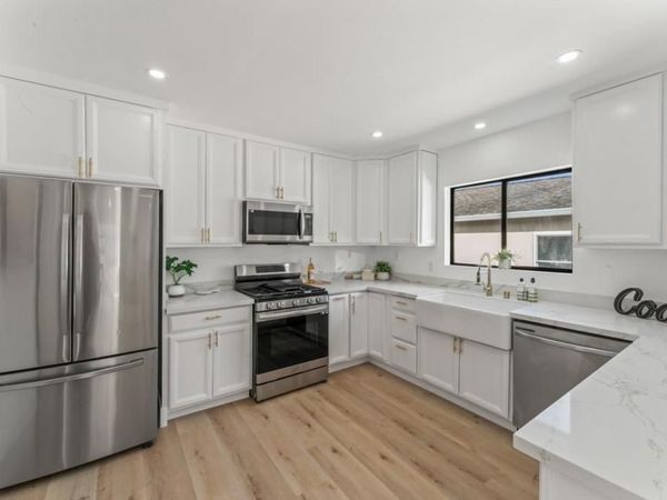 300 Klamath Street, Brisbane, CA 94005