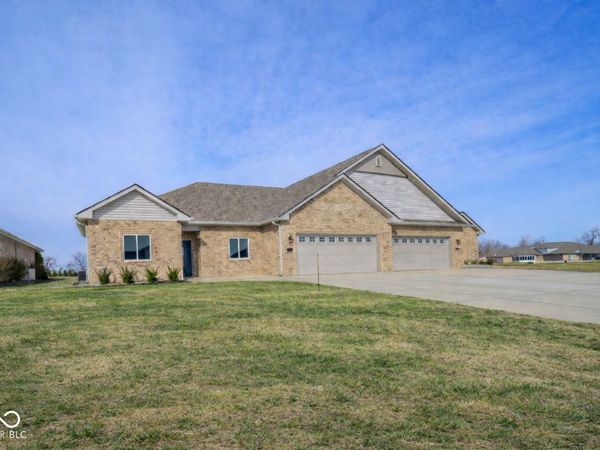 425 Janis Avenue, Pendleton, IN 46064