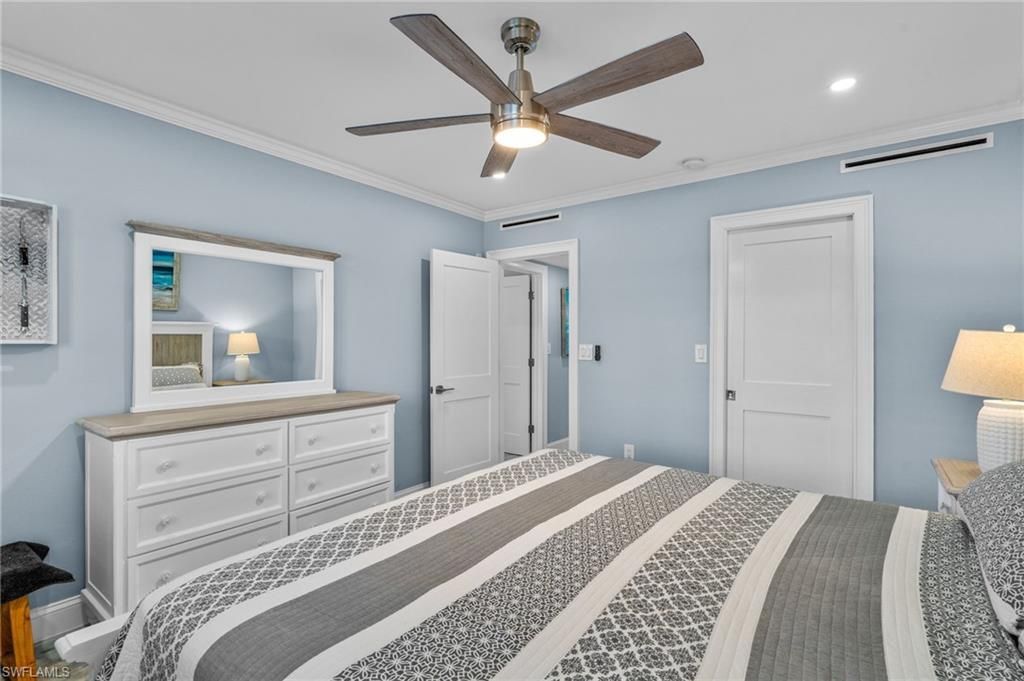 3400 Gulf Shore Blvd N, Unit L2, Naples, FL 34103 Photo