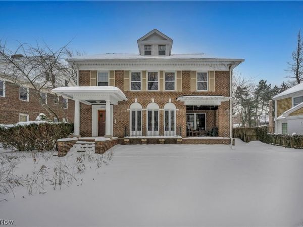 2410 Overlook Road, Cleveland Heights, OH 44106