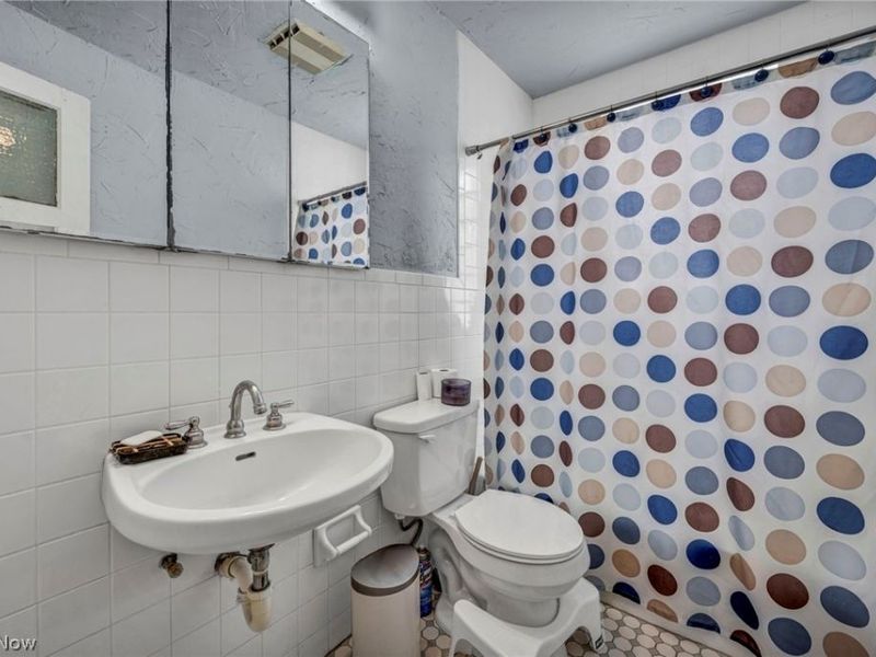 2410 Overlook Road, Cleveland Heights, OH 44106 Photo 22