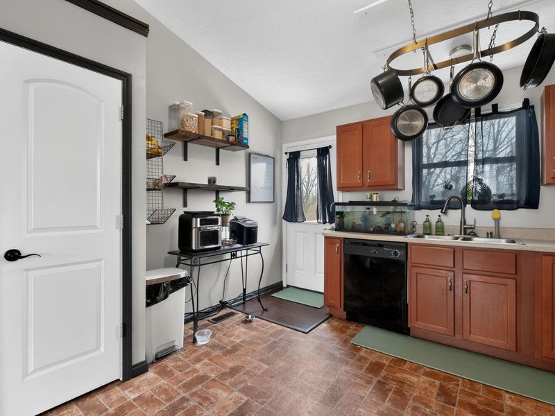 6592 Garcia Court, Florence, KY 41042 Photo 7