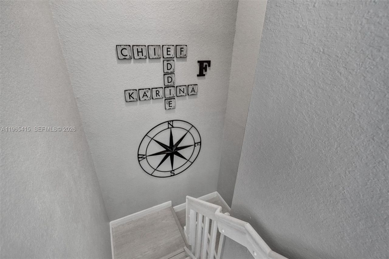 8518 SW 214th Ln, Cutler Bay, FL 33189 Photo