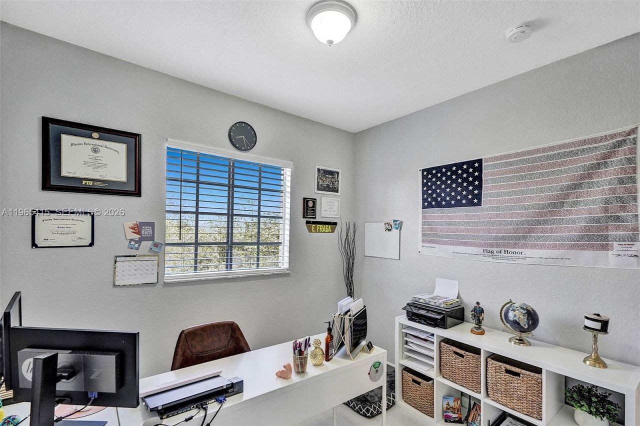 8518 SW 214th Ln, Cutler Bay, FL 33189 Photo