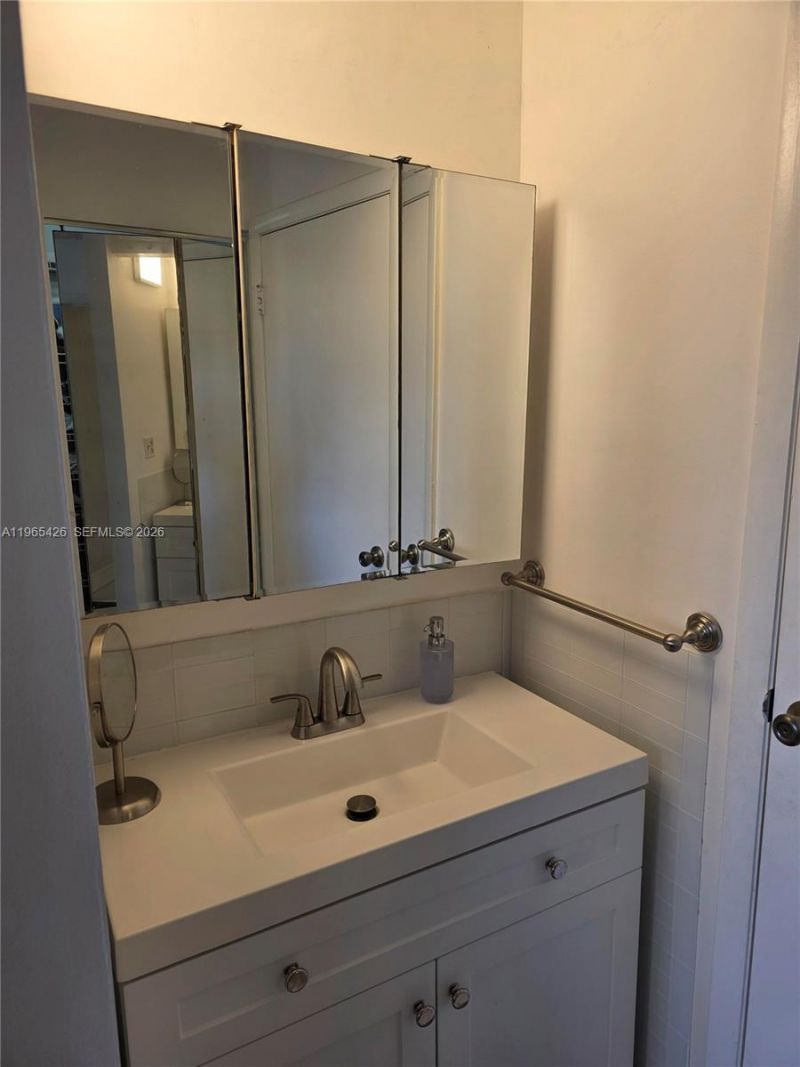 3771 Environ Blvd, Unit 348, Lauderhill, FL 33319 Photo