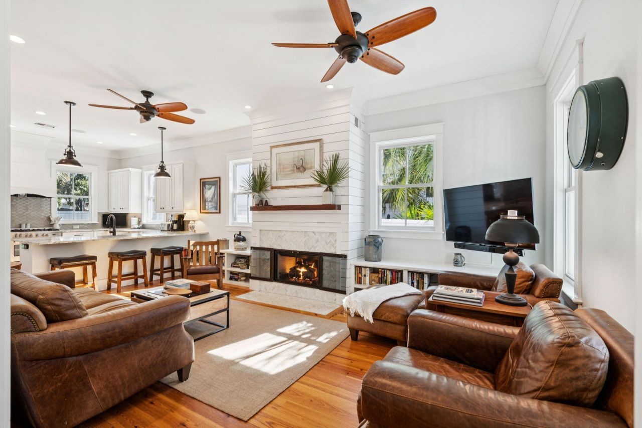 49 Rose Lane Photo 11