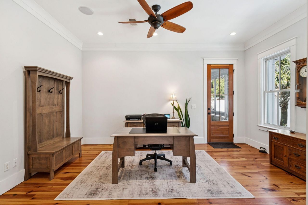 49 Rose Lane Photo 26