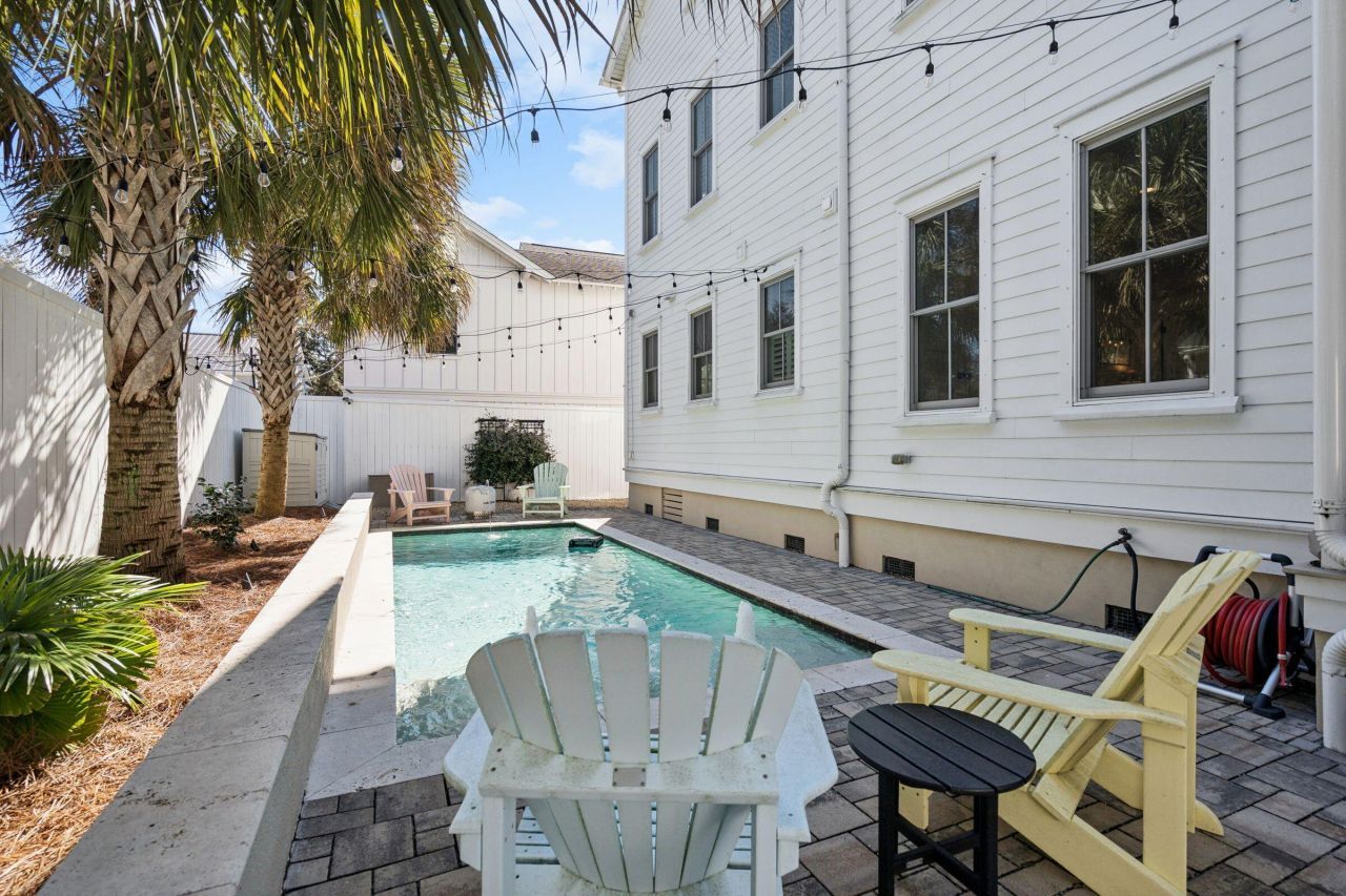 49 Rose Lane Photo 38