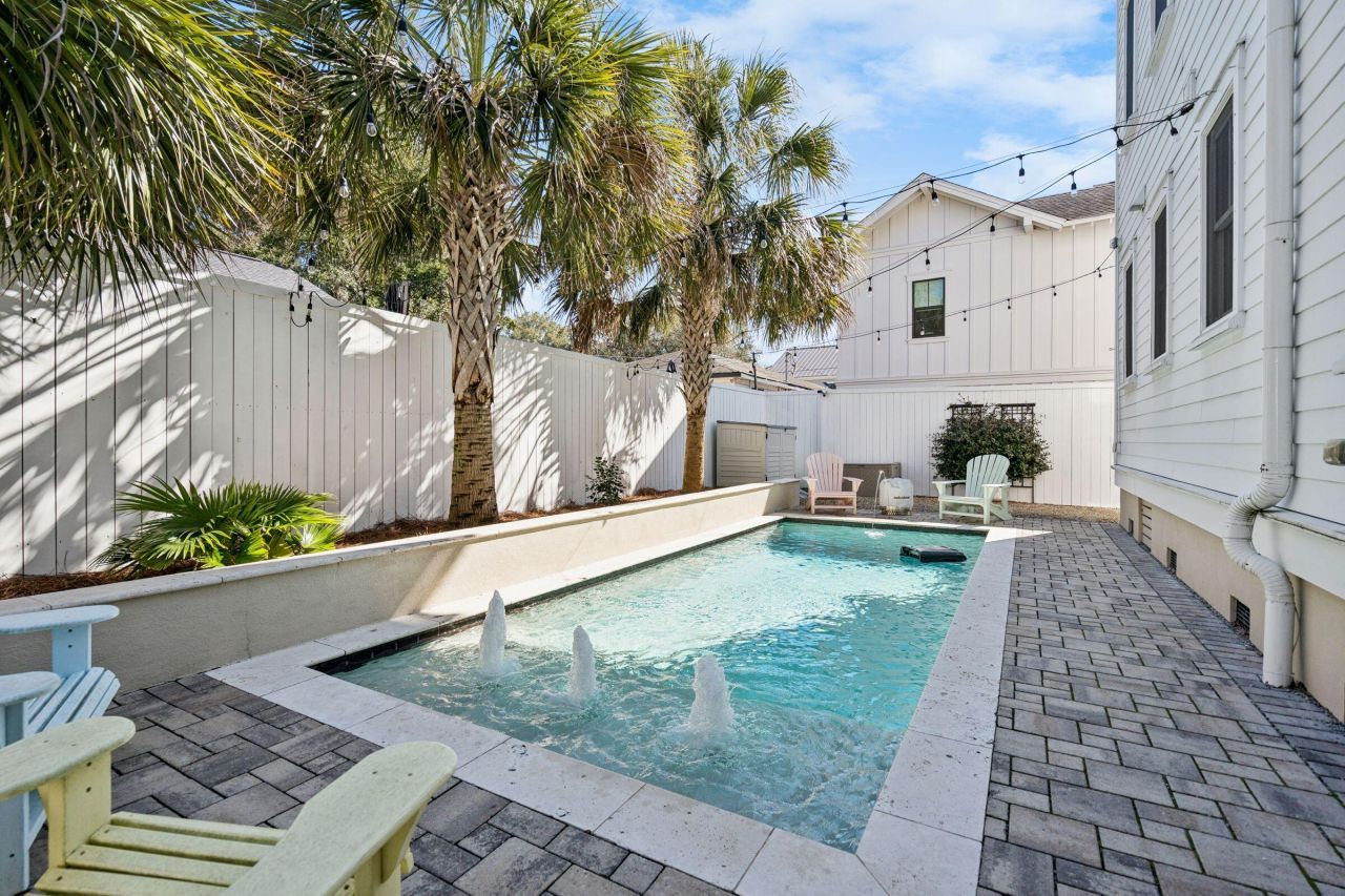 49 Rose Lane Photo 39