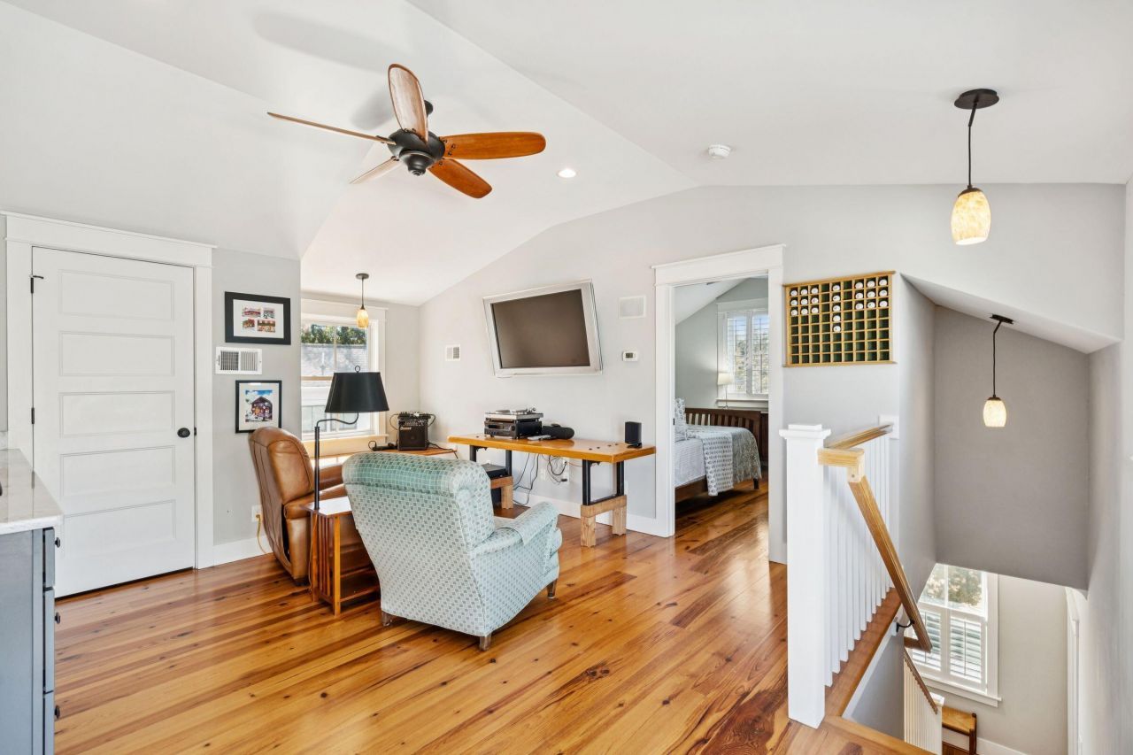 49 Rose Lane Photo 66