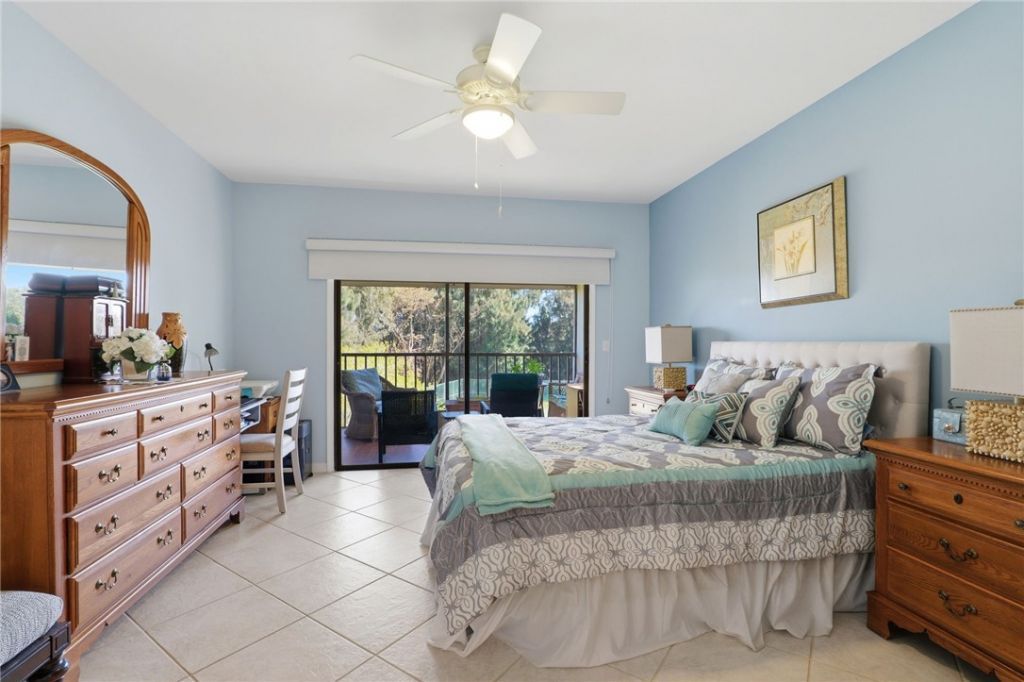 6165 S Mirror Lake Drive, Unit 309, Sebastian, FL 32958 Photo
