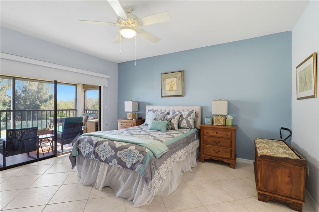 6165 S Mirror Lake Drive, Unit 309, Sebastian, FL 32958 Photo