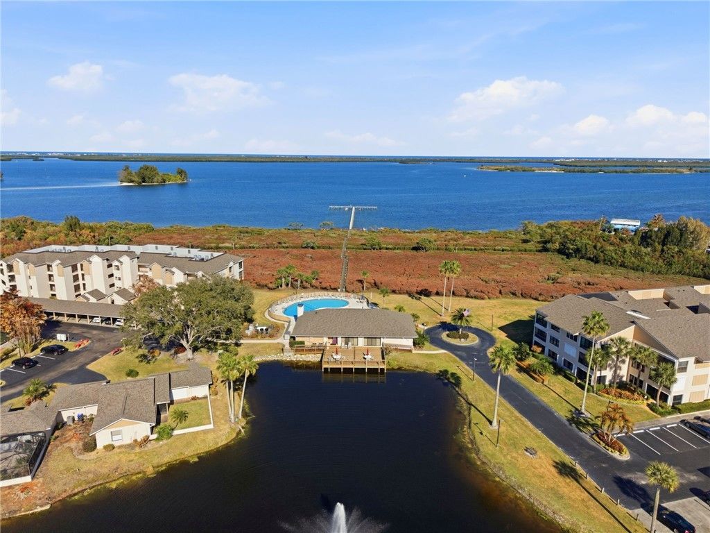 6165 S Mirror Lake Drive, Unit 309, Sebastian, FL 32958 Photo