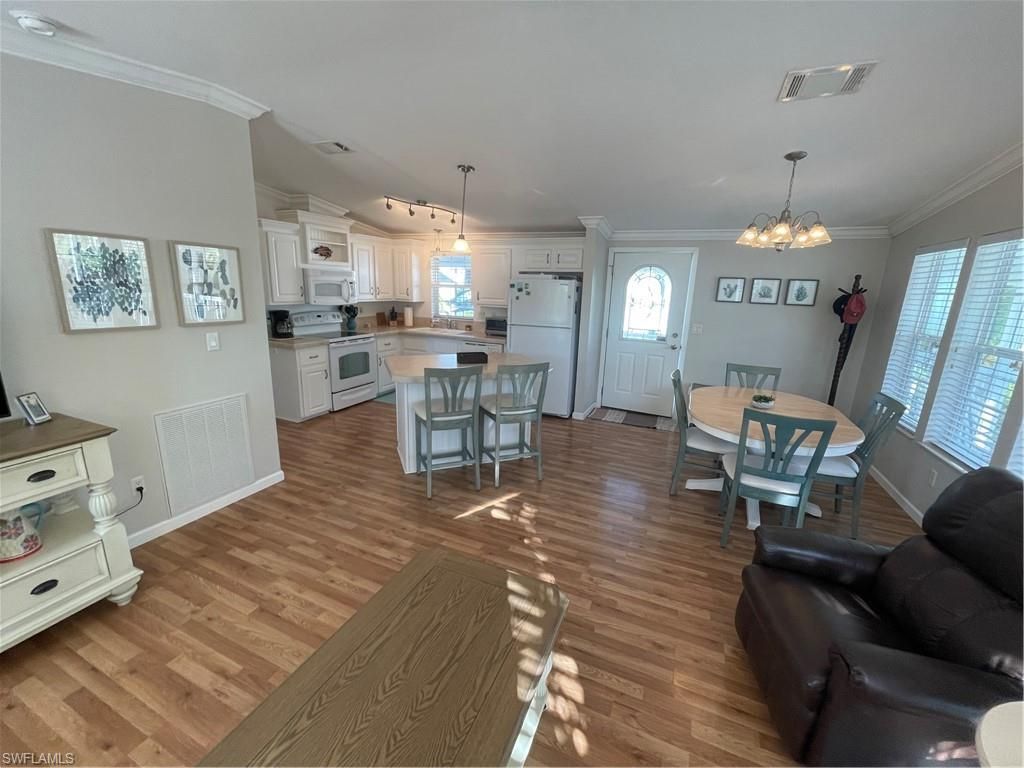 5935 Brightwood Dr, Fort Myers, FL 33905 Photo
