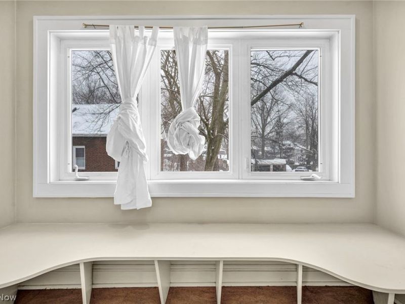 2420 Overlook Road, Cleveland Heights, OH 44106 Photo 14