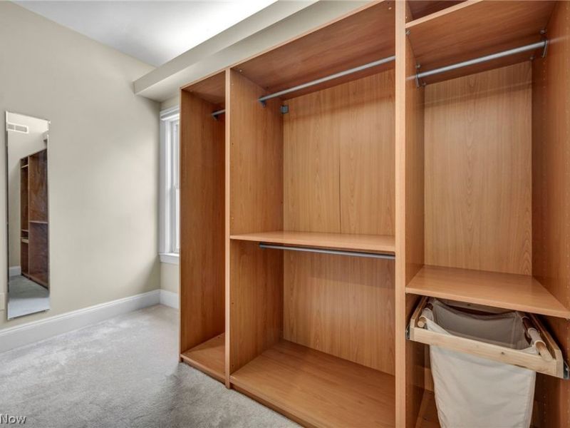 2420 Overlook Road, Cleveland Heights, OH 44106 Photo 19