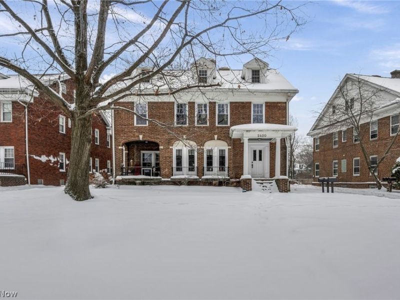 2420 Overlook Road, Cleveland Heights, OH 44106 Photo 2