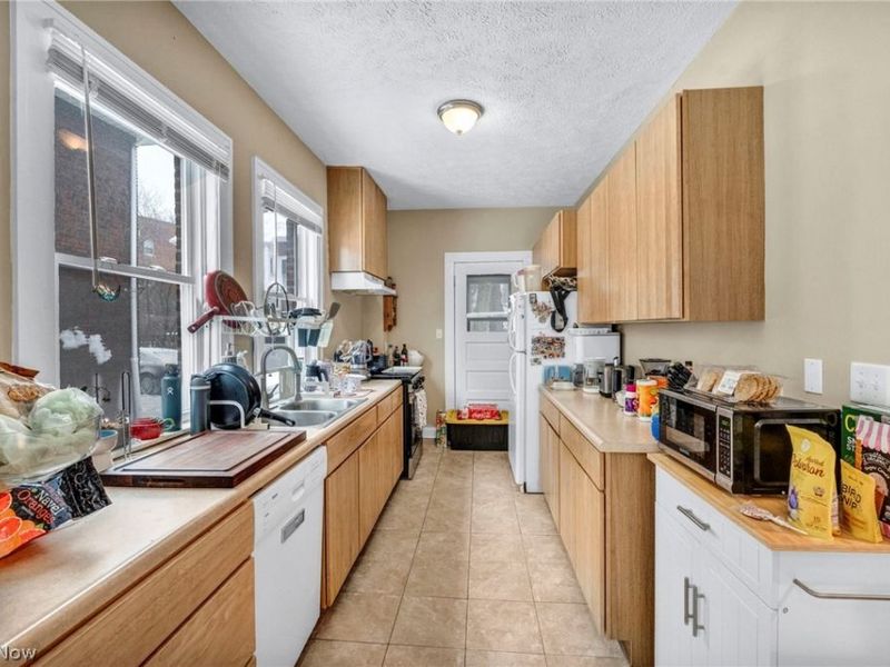 2420 Overlook Road, Cleveland Heights, OH 44106 Photo 33