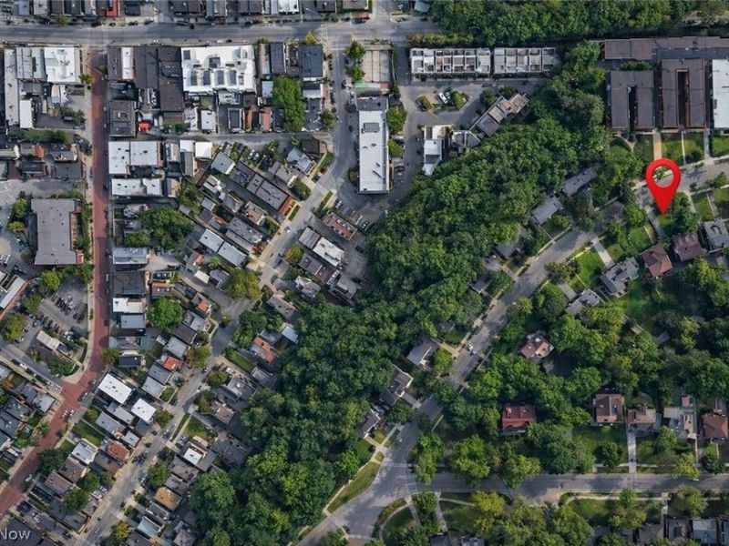 2420 Overlook Road, Cleveland Heights, OH 44106 Photo 4