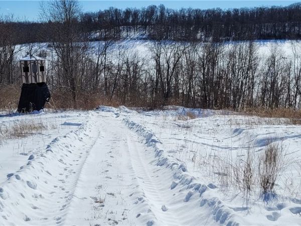 33480 County Road 99, Warsaw, OH 43844