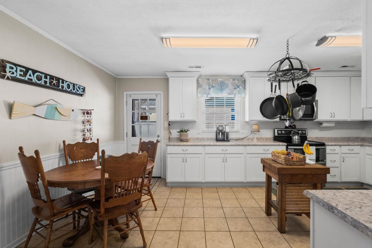 715 Cypress Dr. Photo 15