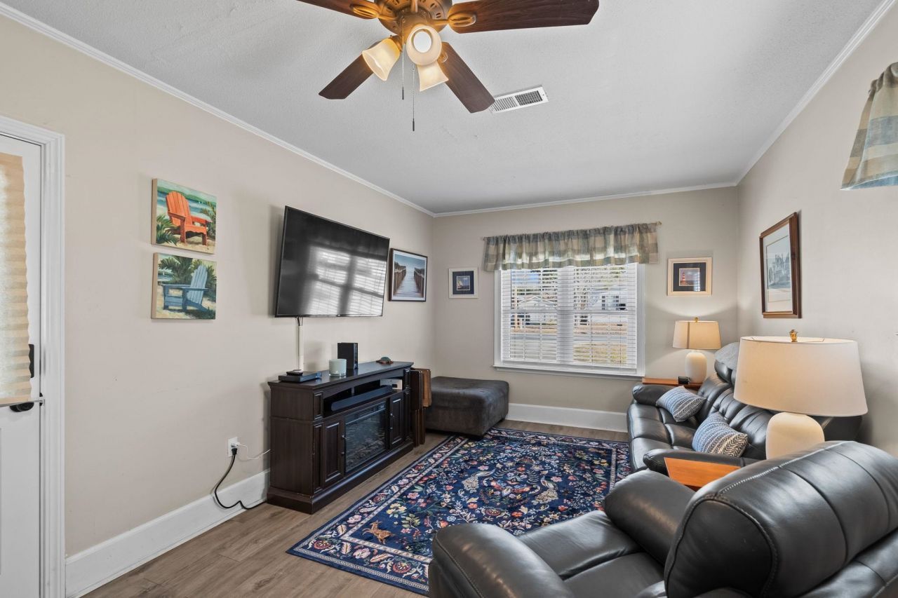 715 Cypress Dr. Photo 21