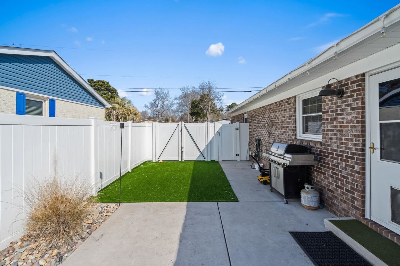 715 Cypress Dr. Photo 28