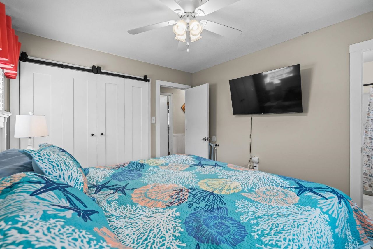 715 Cypress Dr. Photo 35