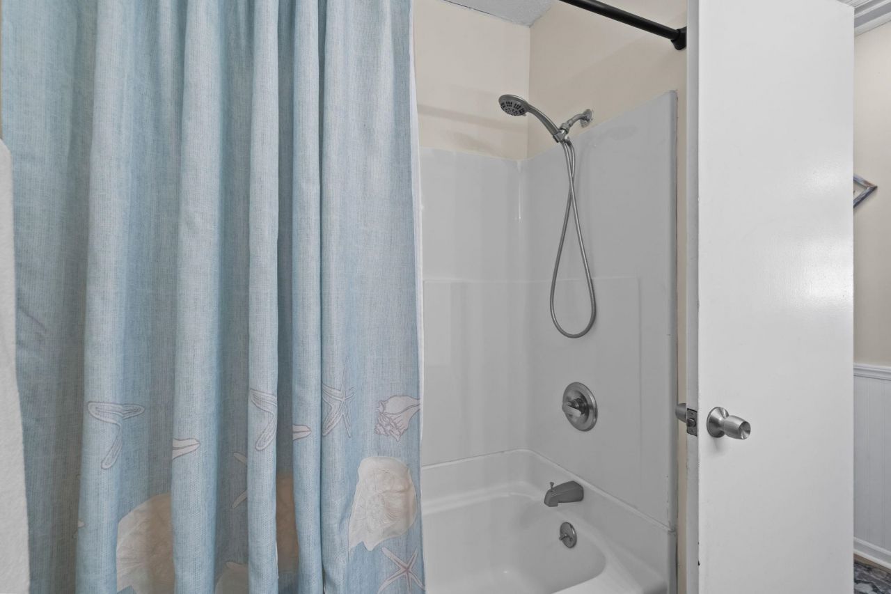 715 Cypress Dr. Photo 41