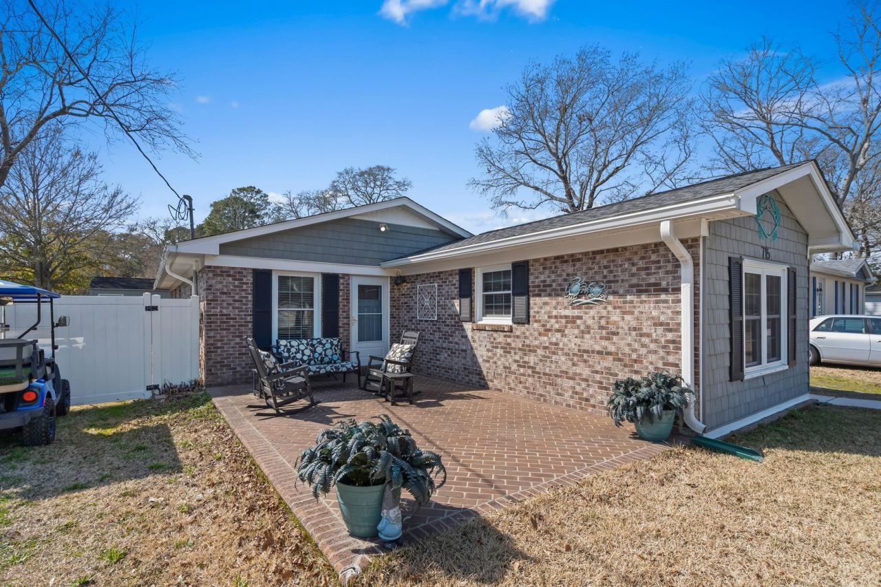 715 Cypress Dr. Photo 8