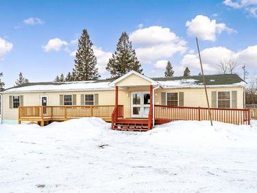 21 Minnesota Street, Sandstone, MN 55072