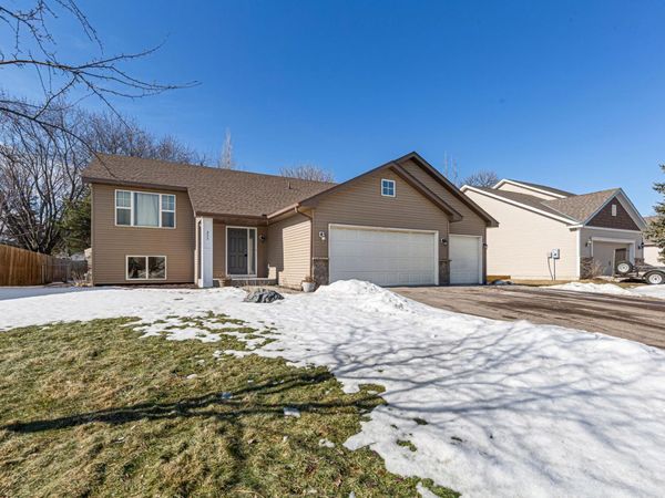 533 1st Avenue NE, Lonsdale, MN 55046