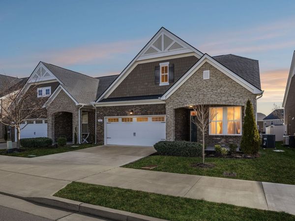 6042 Blackberry Ridge Ln, Hermitage, TN 37076
