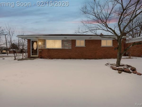 12876 Martin Road, Warren, MI 48088