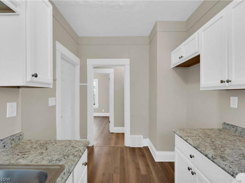 9409 Denison Avenue, Unit 3/DN, Cleveland, OH 44102 Photo 8